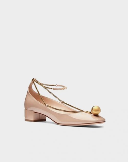 Women Shoe-Style Sandals